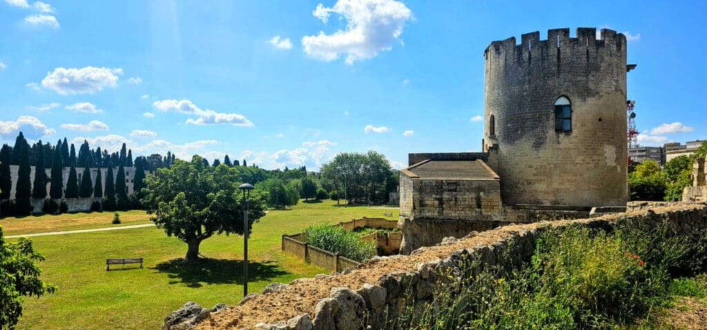 a small castle in an Italian park